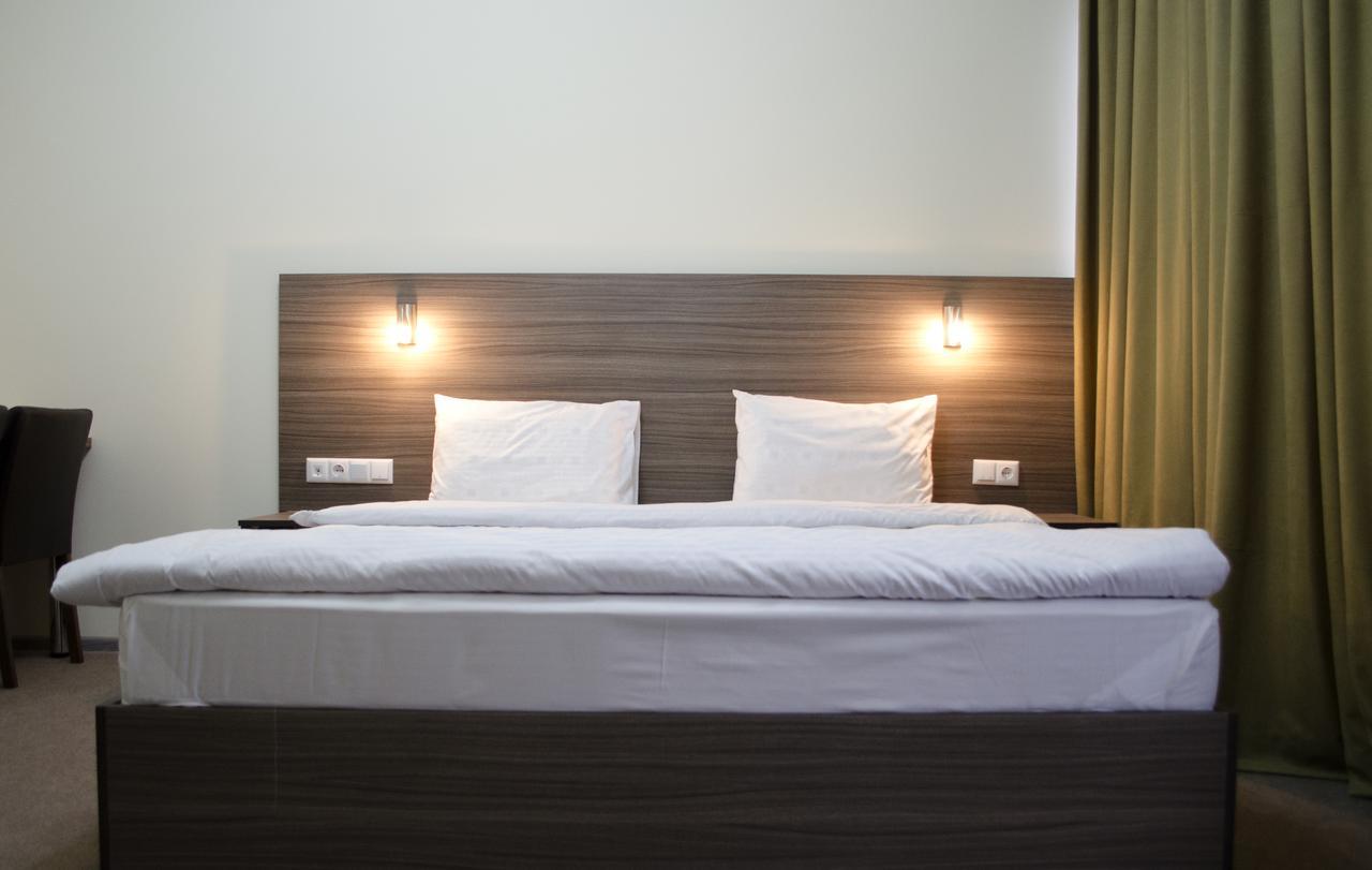 Hotel M9 Tbilisi Buitenkant foto