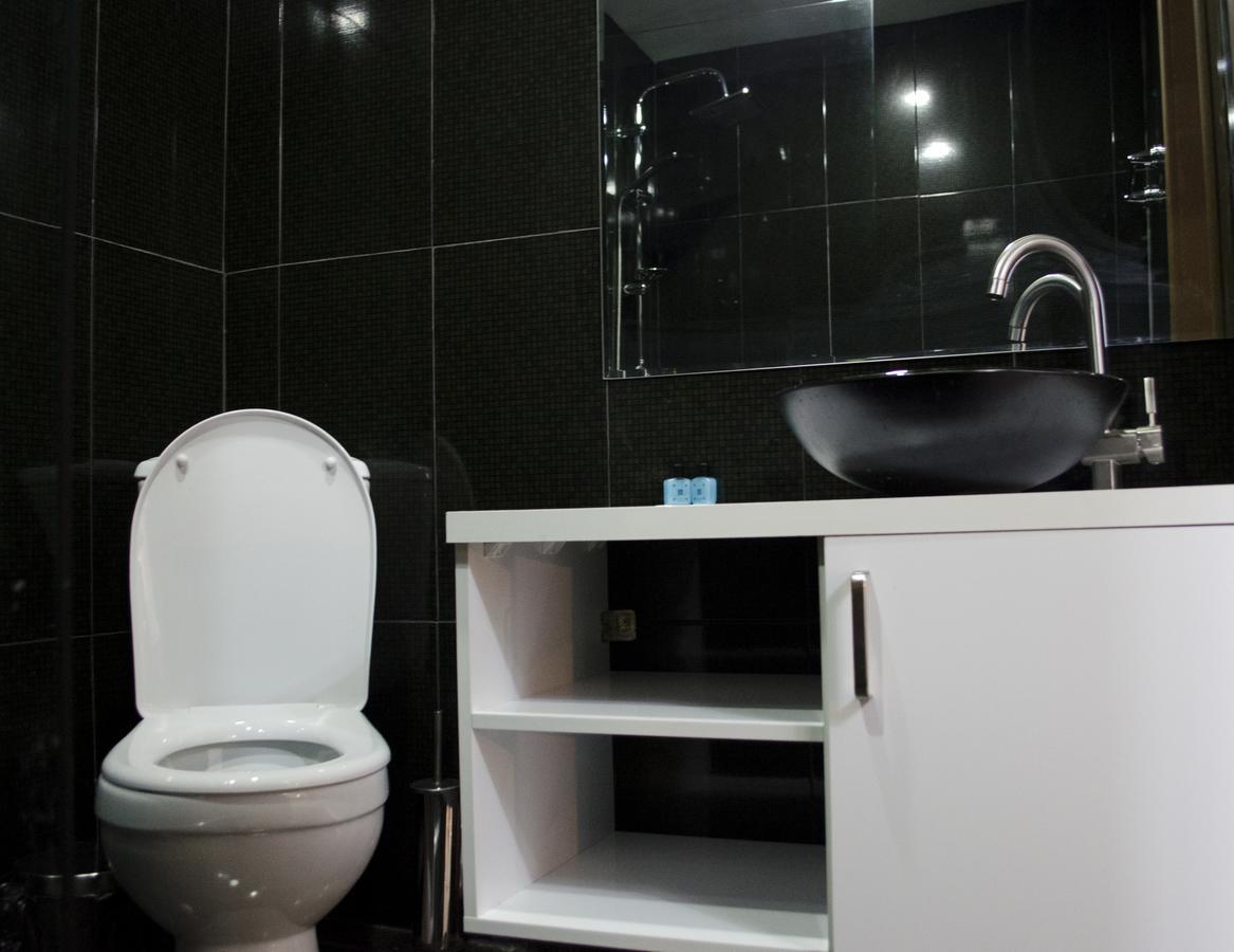 Hotel M9 Tbilisi Buitenkant foto